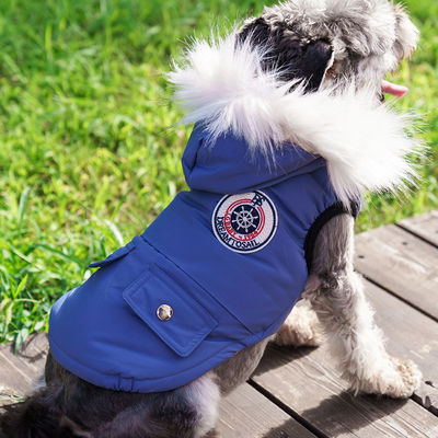 Servicio de personalización de moda de lujo ropa de invierno para perros con collar de piel con capucha
