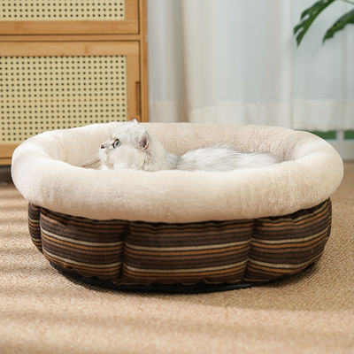 Cama de mascota interior lavable para perros pequeños y gatitos Diseños ODM Función cálida cómoda