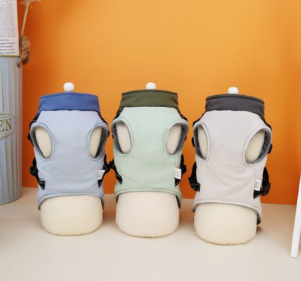 Abrigos para perros de paseo al aire libre con arnés incorporado y material impermeable Perros pequeños y medianos