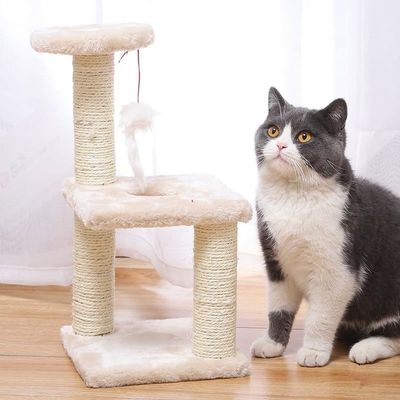 Cuadro de escalada de torre de gato de madera con nido integrado y columna de escalada de varios niveles