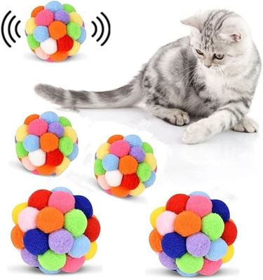 Juguetes de pelota de gato de peluche interactivos bolas de chirping juguetes de patada con logotipo personalizado