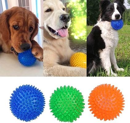Servicio de personalización proporcionado TPR Pequeña bola espinosa Perro mastica juguete para limpieza dental