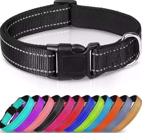 Collar de perros de nylon con ajuste ajustable y decoración de piel